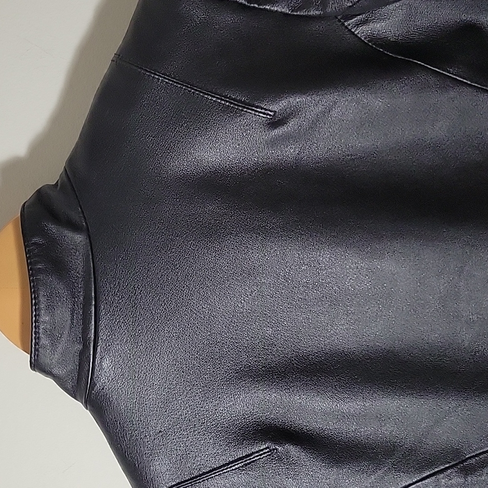 VINTAGE GENUINE LEATHER JACKET - Picture 5 of 16